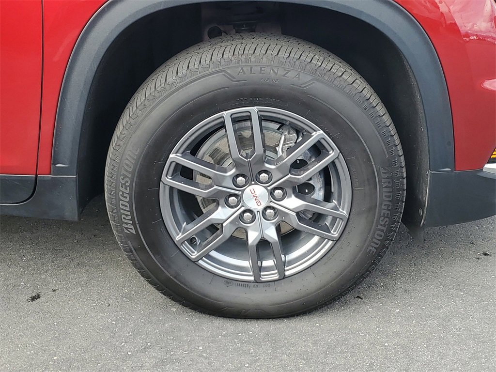 Used 2025 GMC Acadia Elevation image 5