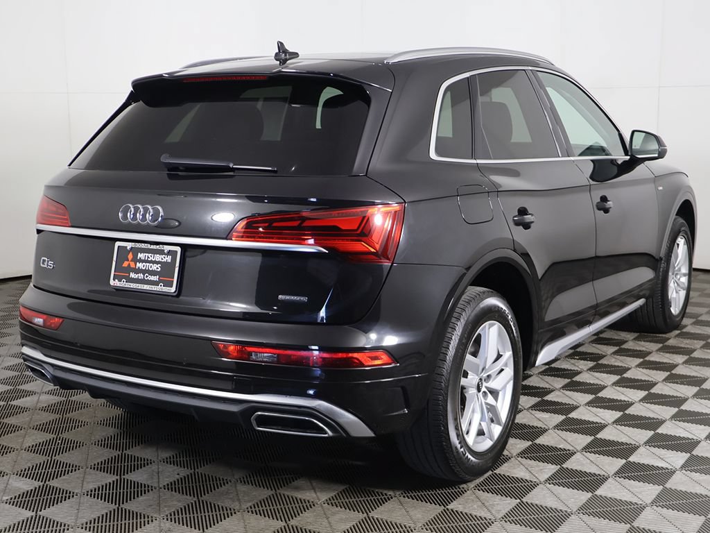 Used 2023 Audi Q5 2.0T Premium w/ Convenience Package AWD/4WD image 12