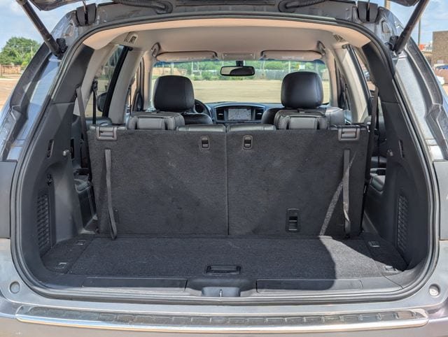 Used 2015 Nissan Pathfinder SL w/ SL Tech Package FWD image 30