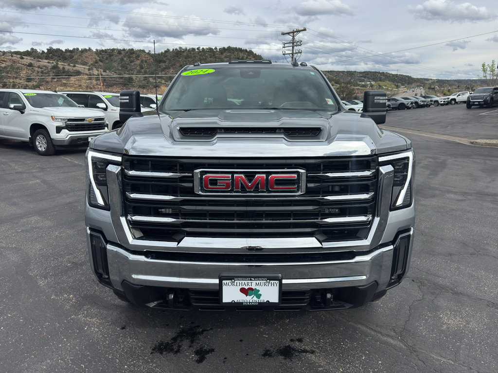 Used 2024 GMC Sierra 2500 SLE image 2