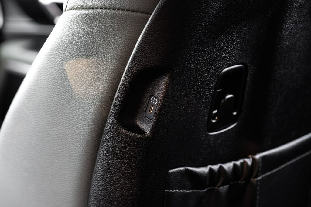 Used 2023 Kia Telluride EX X-Line image 40