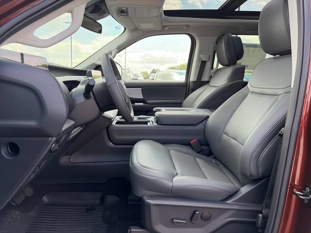 New 2027 Ford Expedition Active AWD/4WD image 17