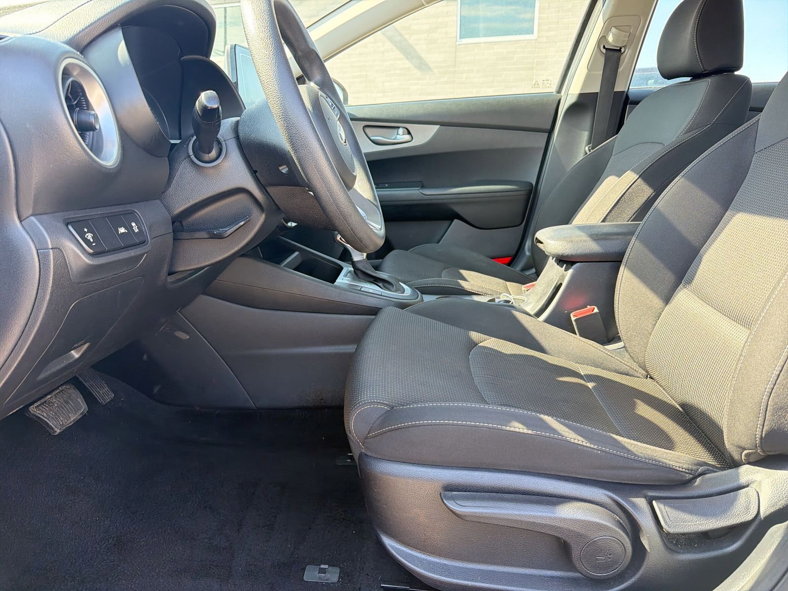 Used 2019 Kia Forte LXS image 12