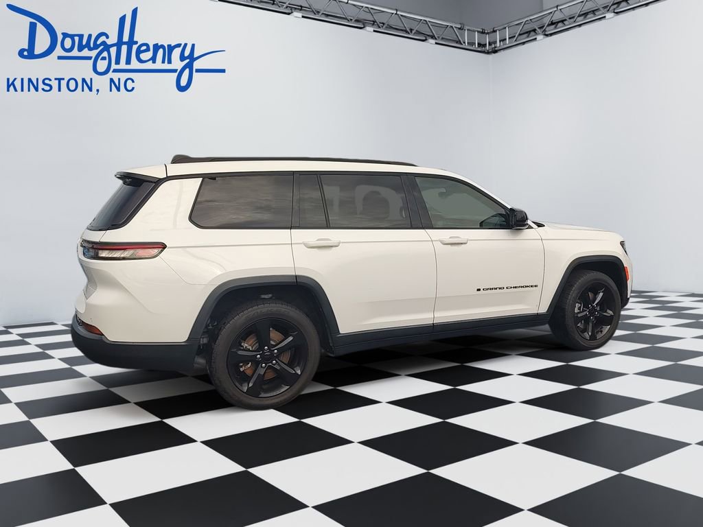 Used 2021 Jeep Grand Cherokee L Laredo AWD/4WD image 5