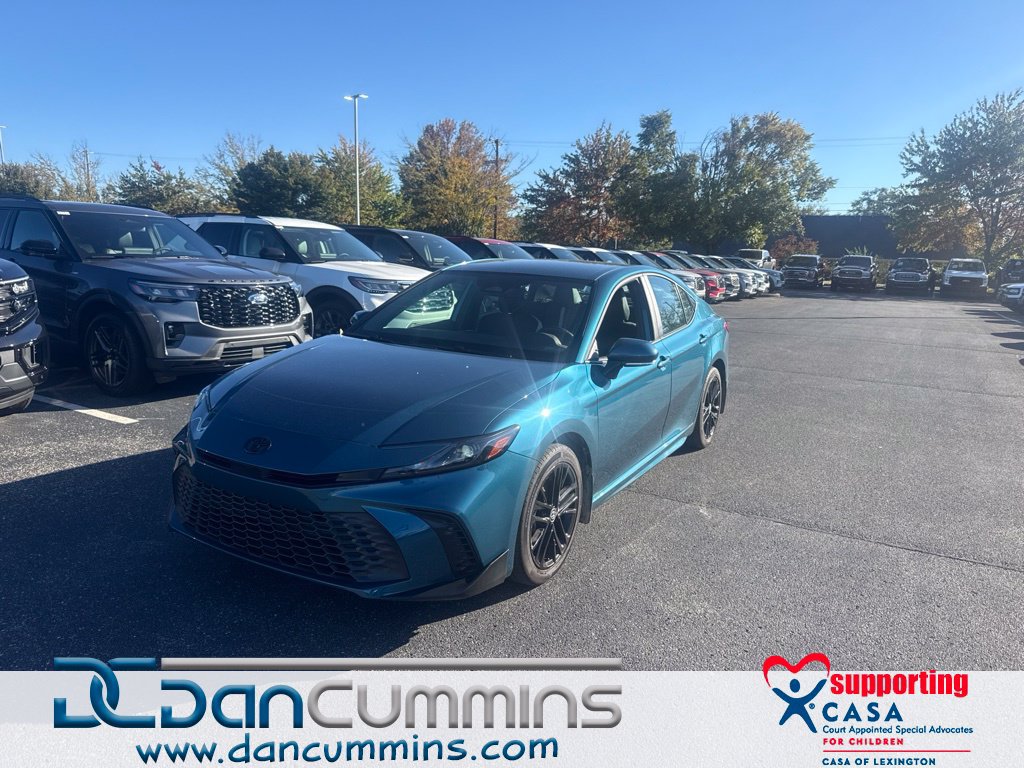 Used 2026 Toyota Camry SE w/ Convenience Package AWD/4WD image 1