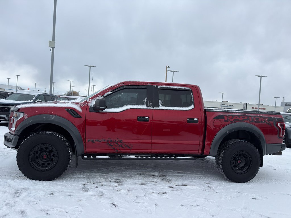 Used 2018 Ford F150 Raptor w/ Equipment Group 801A Mid image 8