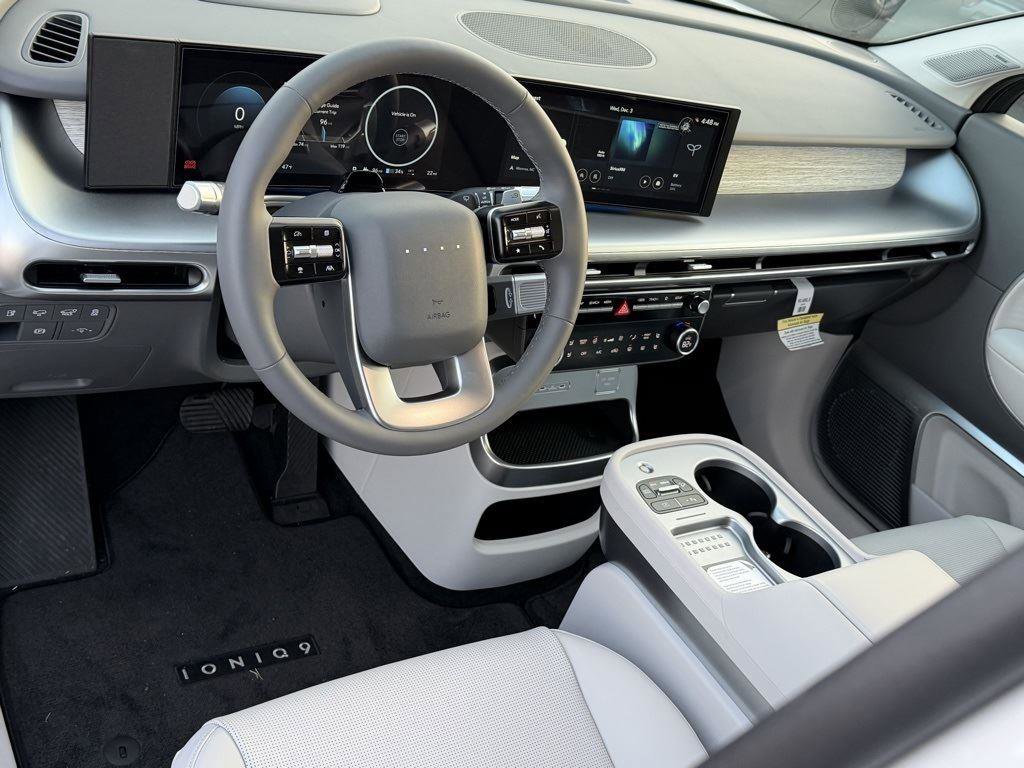 New 2026 Hyundai Ioniq 9 Limited image 6