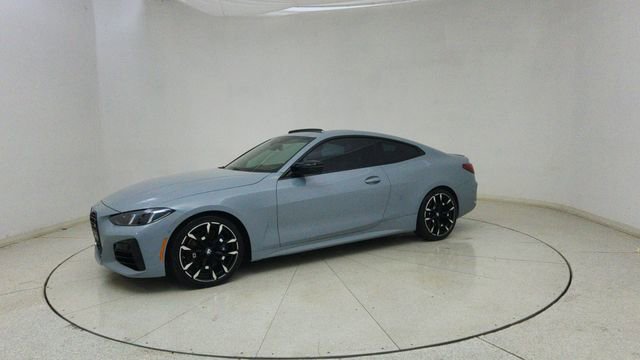 Used 2026 BMW M440i Coupe RWD image 61