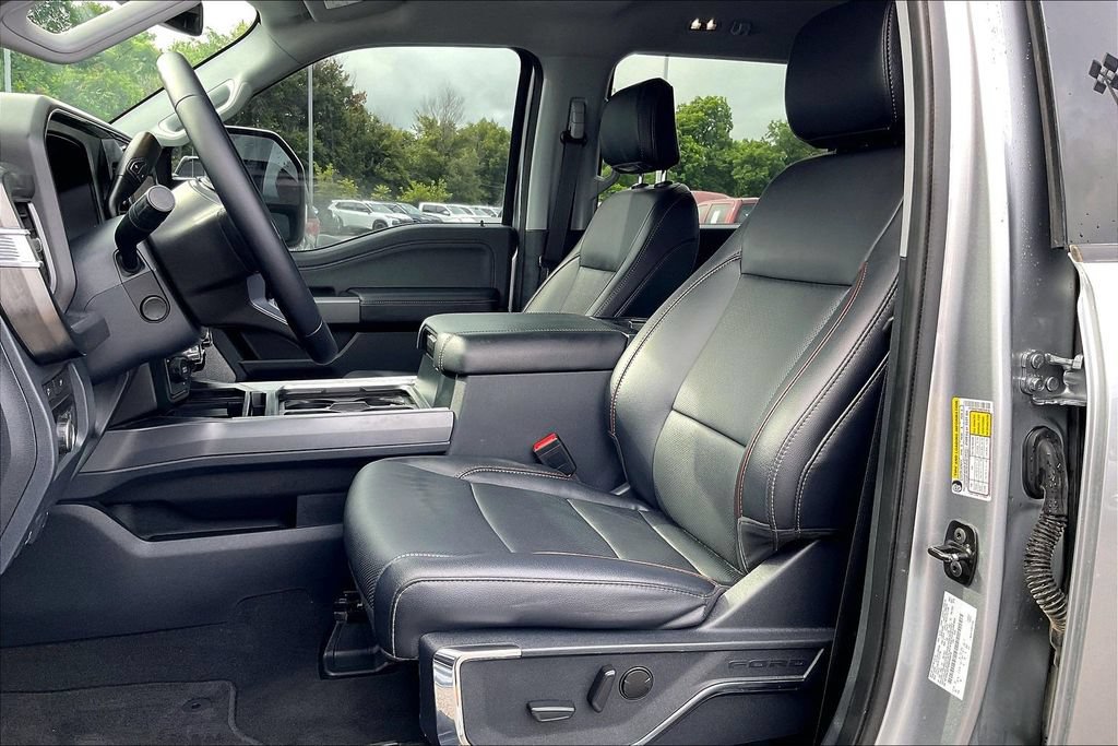 Used 2024 Ford F350 Lariat AWD/4WD image 30