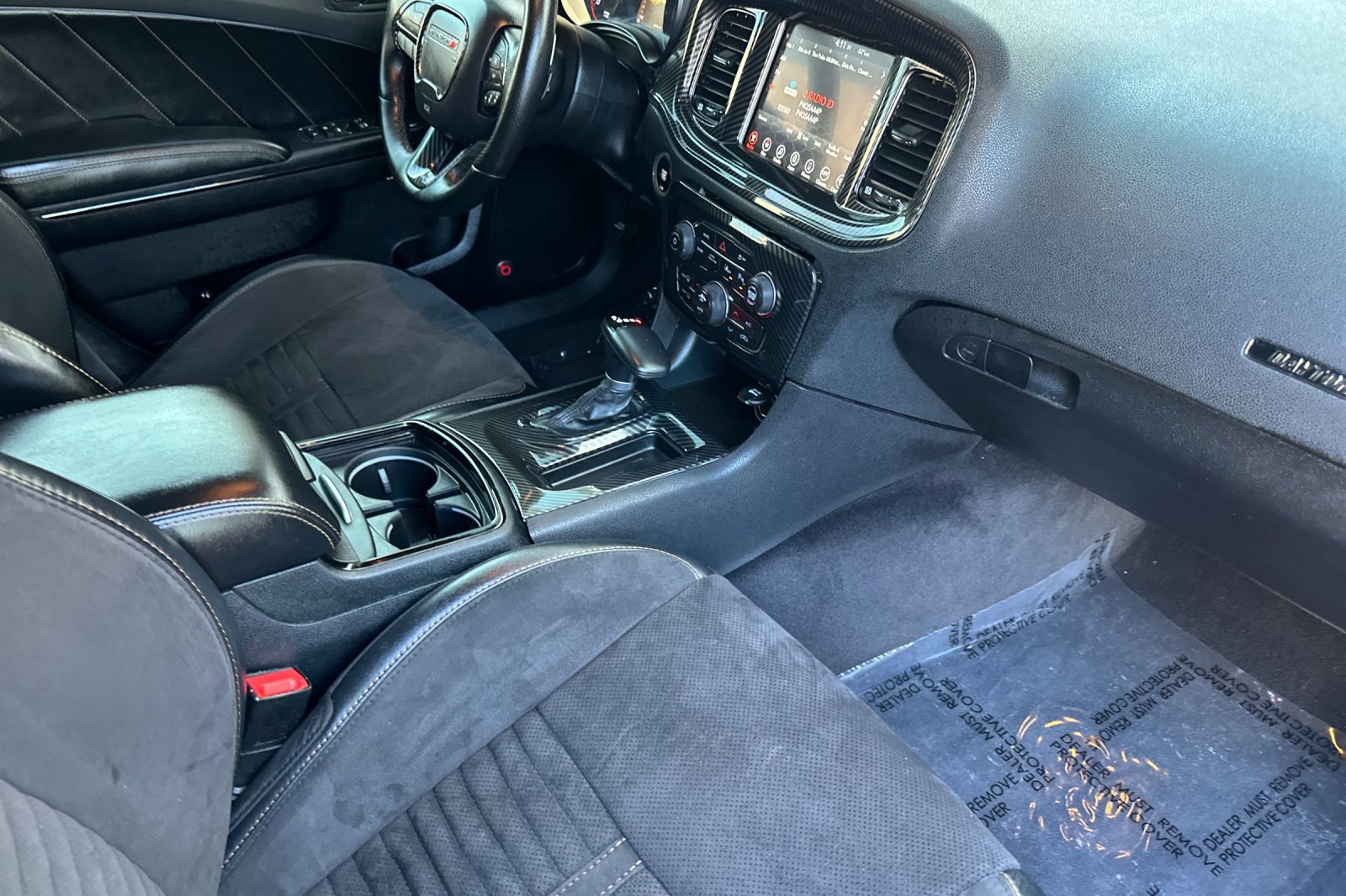 Used 2017 Dodge Charger R/T image 18