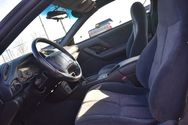 Used 1996 Chevrolet Camaro Z28 RWD image 20