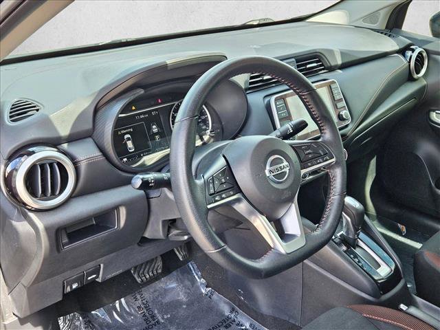 Used 2021 Nissan Versa SR FWD image 10