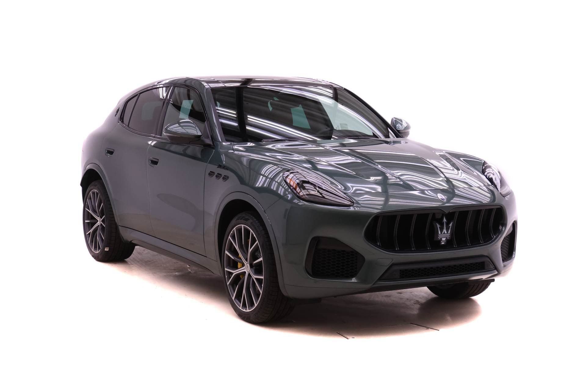 New 2026 Maserati Grecale Modena image 2