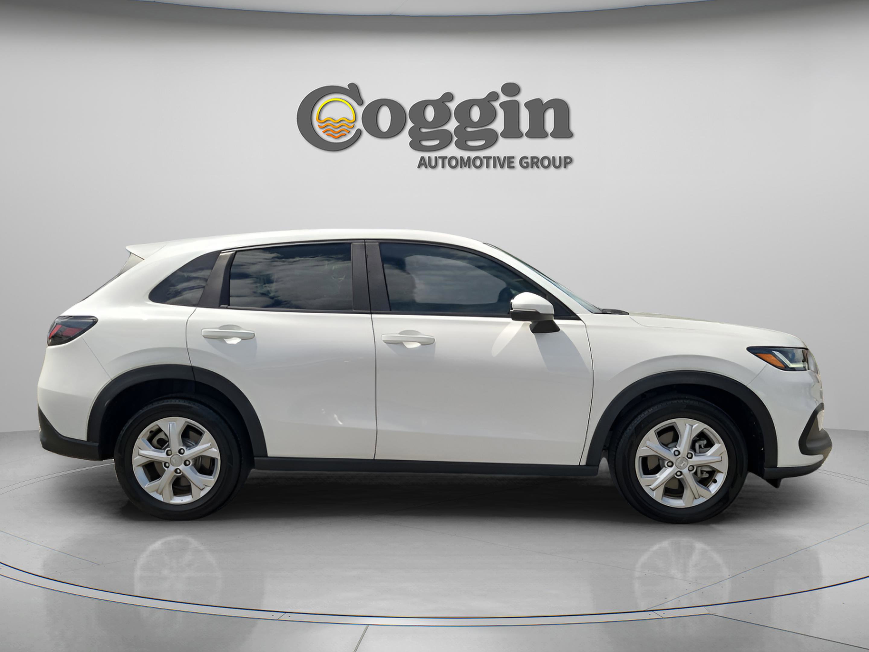 Certified 2024 Honda HR-V LX image 7