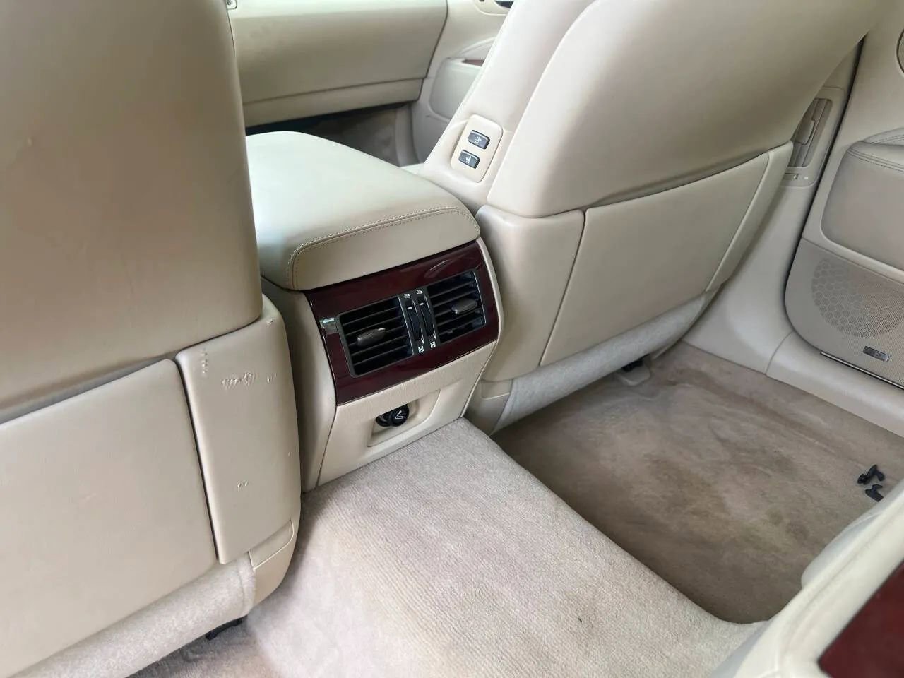 Used 2007 Lexus LS 460 L RWD image 20
