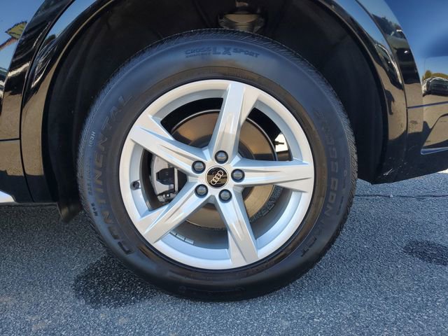 Used 2024 Audi Q5 2.0T Premium w/ Convenience Package image 11