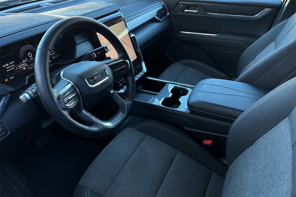 Certified 2025 GMC Acadia Elevation image 10