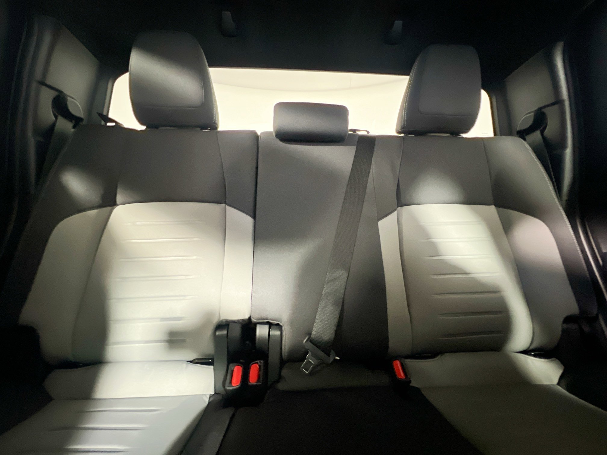 Used 2025 Toyota Tacoma TRD Sport image 32