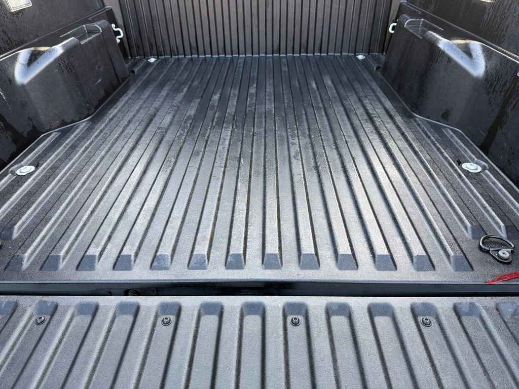 Used 2025 Toyota Tacoma Limited image 17