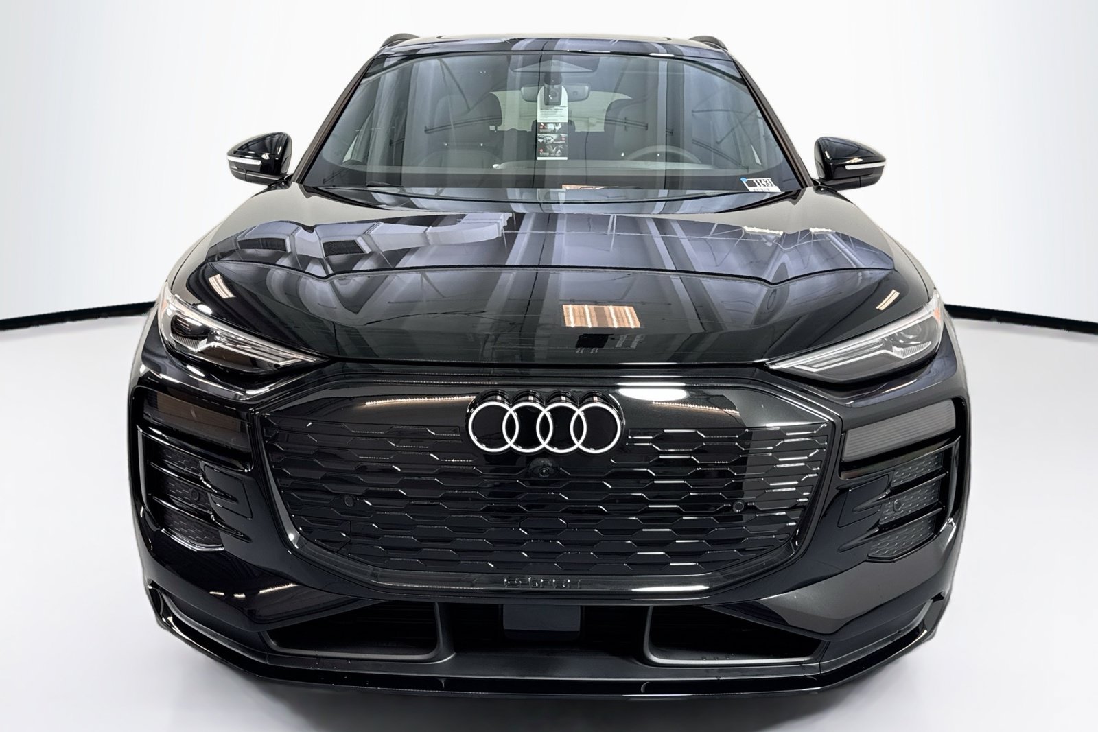 New 2027 Audi Q6 e-tron Premium AWD/4WD image 2