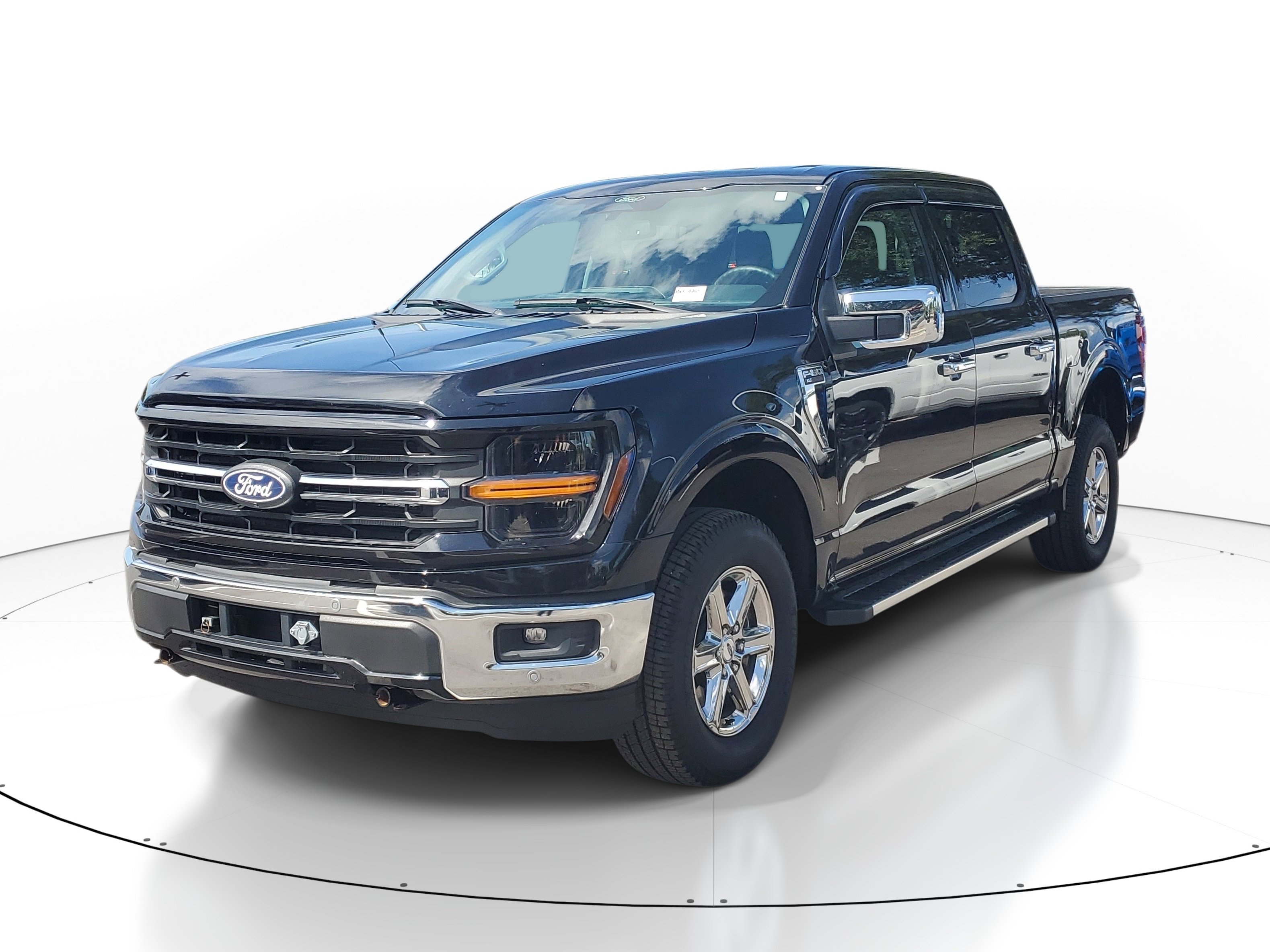 Used 2024 Ford F150 XLT w/ Equipment Group 302A MID AWD/4WD image 3
