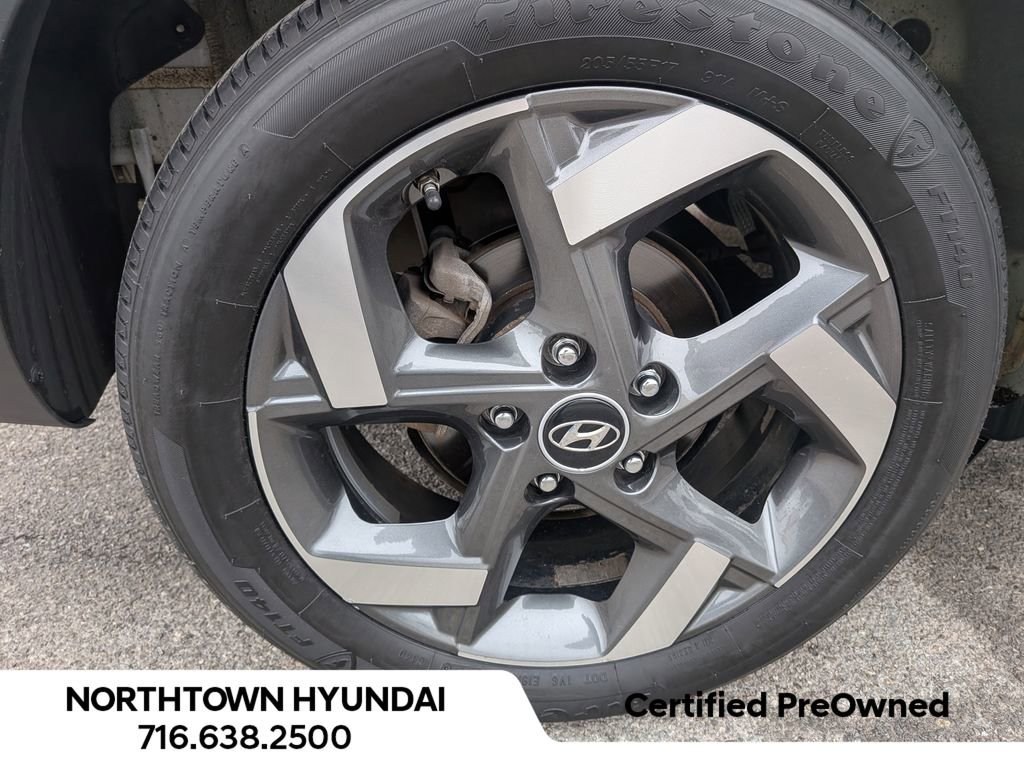 Certified 2022 Hyundai Venue SEL w/ Cargo Package image 41