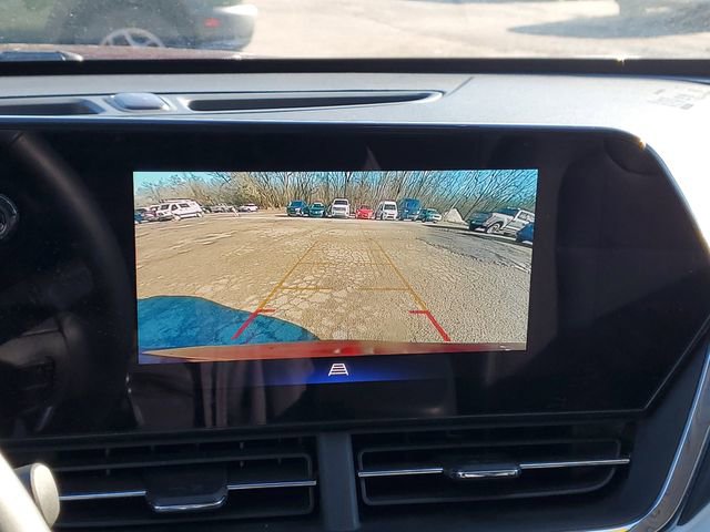 Used 2025 Chevrolet Trax LT w/ LT Convenience Package image 21