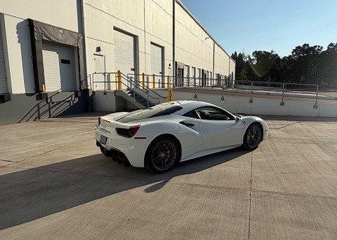 Used 2019 Ferrari 488 GTB RWD image 5