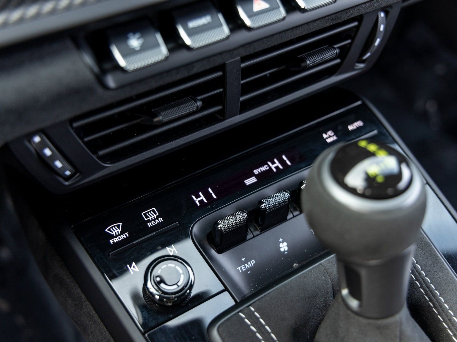 Certified 2026 Porsche 911 GT3 image 44