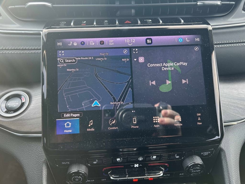 New 2025 Jeep Grand Cherokee Overland w/ Adv Protech Group III AWD/4WD image 8