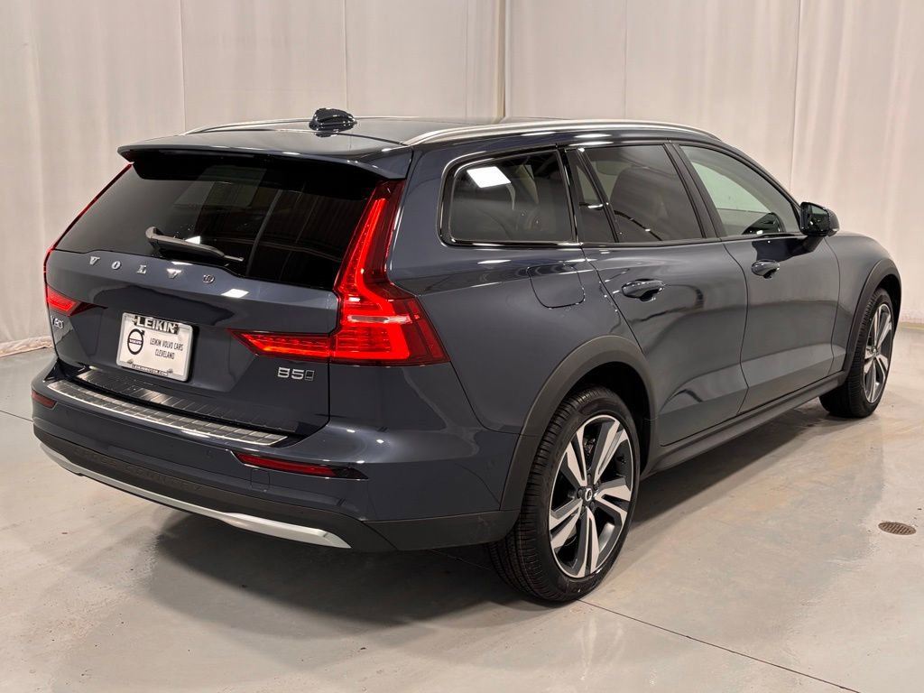 New 2026 Volvo V60 B5 Cross Country Plus w/ Protection Package Premier image 6