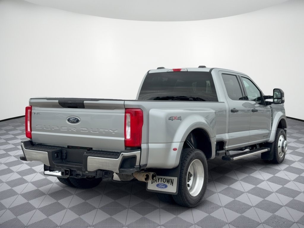 Used 2023 Ford F450 XLT AWD/4WD image 9