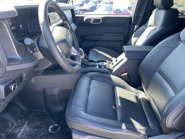 New 2026 Ford Bronco Big Bend w/ Black Diamond Package AWD/4WD image 16