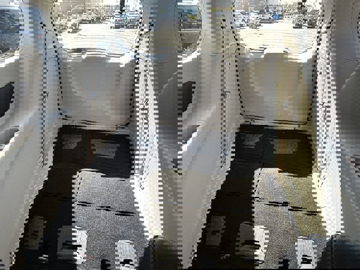 Used 2020 Chrysler Pacifica Touring-L image 14