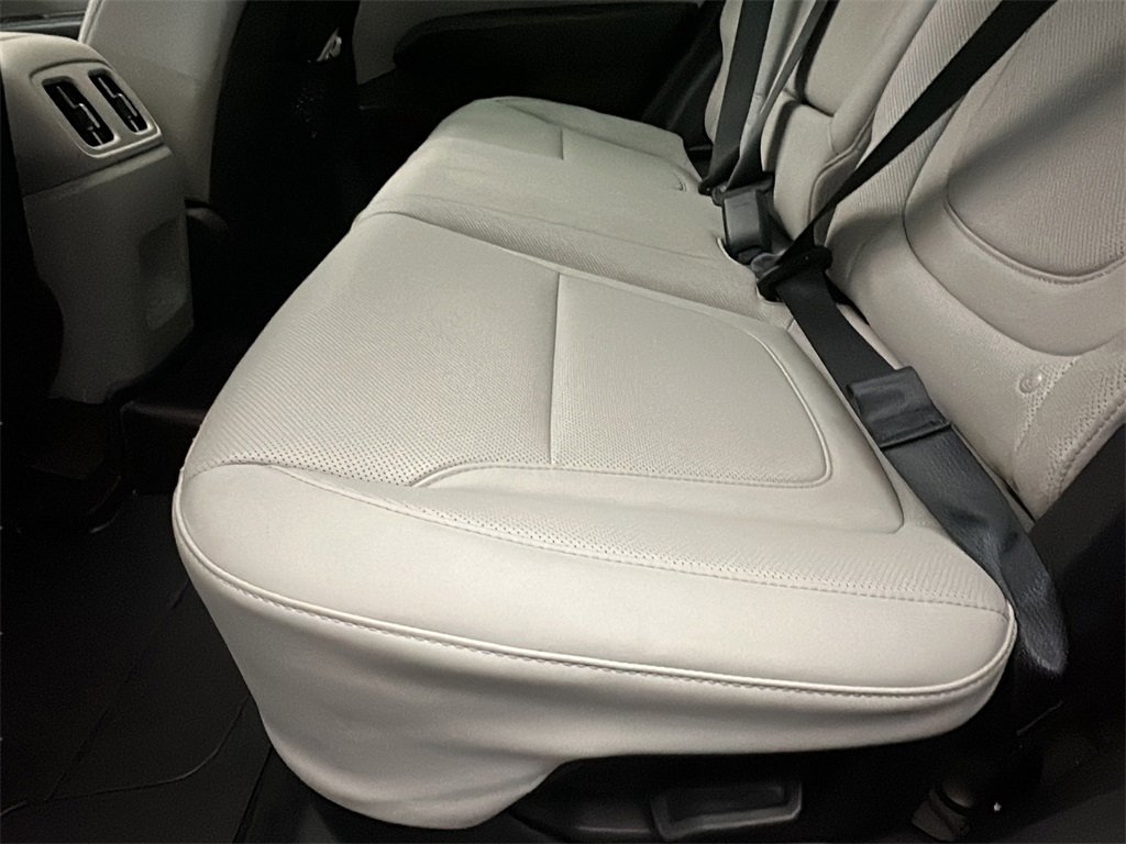 Certified 2025 Hyundai Tucson SEL image 13