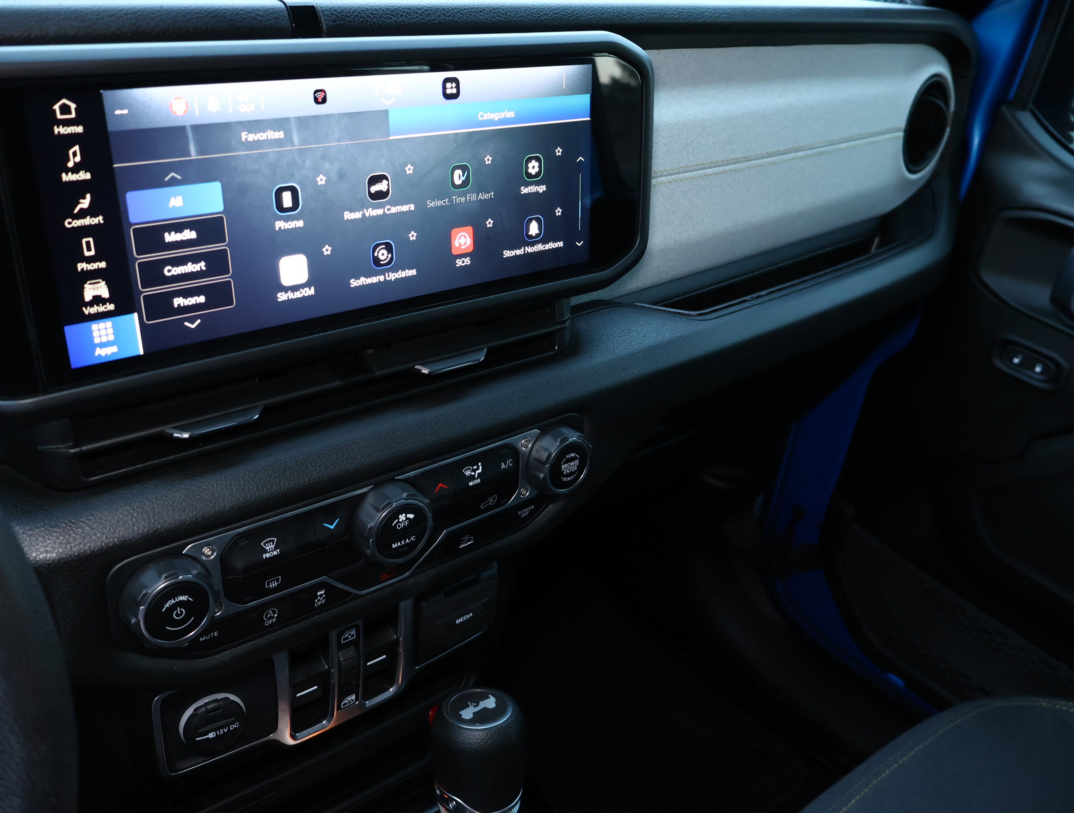 Used 2025 Jeep Wrangler Sport AWD/4WD image 15