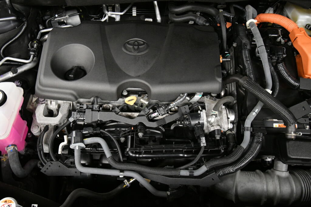 Used 2023 Toyota Highlander LE AWD/4WD image 37