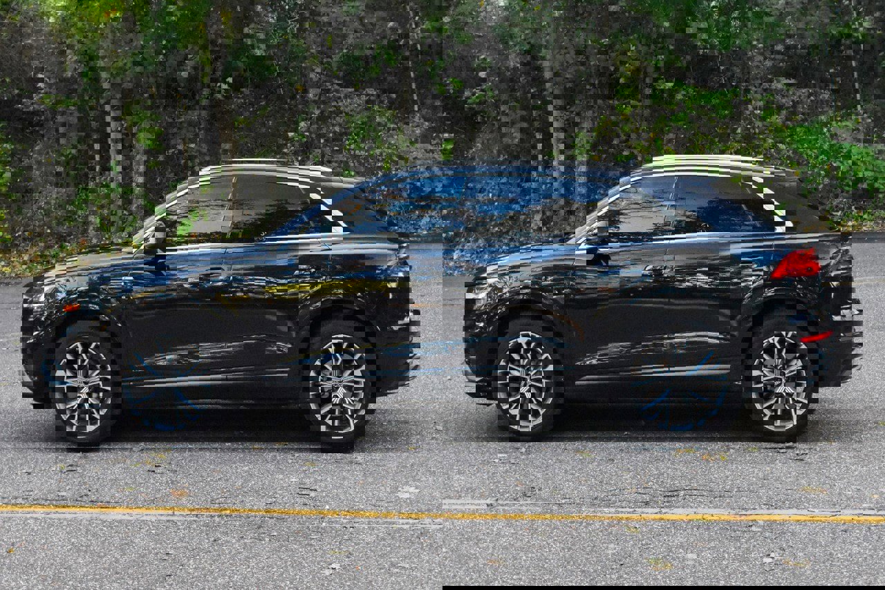 Used 2021 Audi Q8 Premium Plus image 5