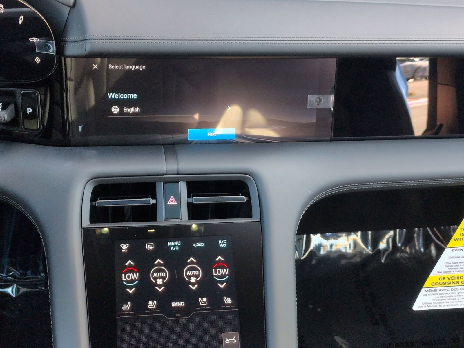 New 2026 Porsche Taycan 4S image 18