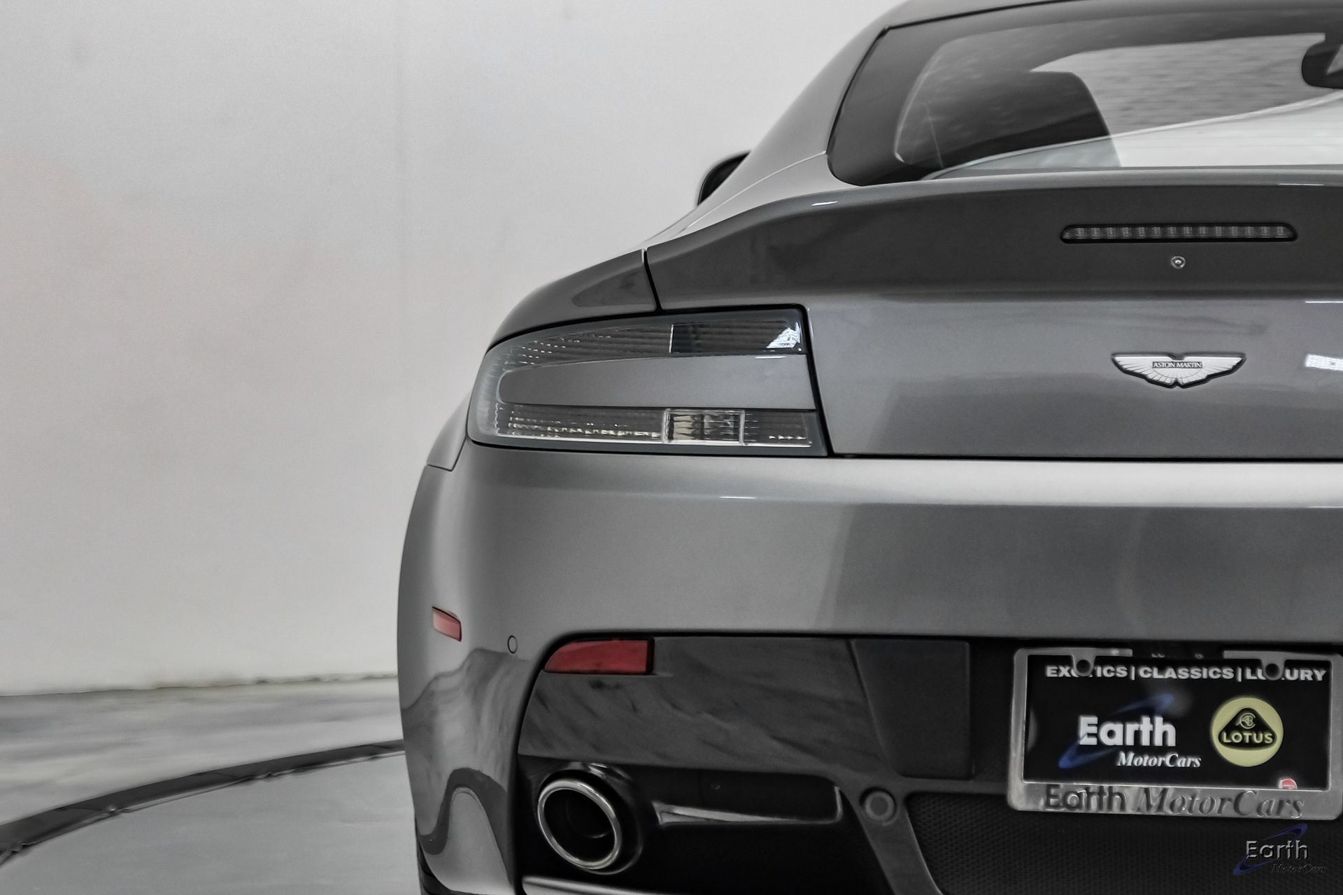 Used 2014 Aston Martin V8 Vantage S RWD image 17