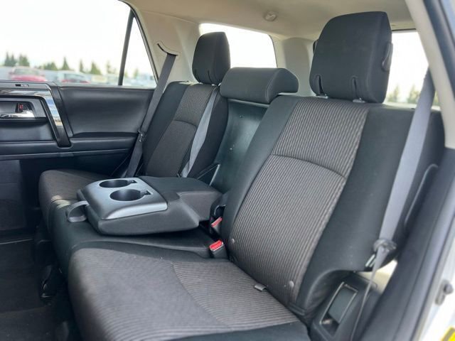 Used 2024 Toyota 4Runner TRD Off-Road image 18