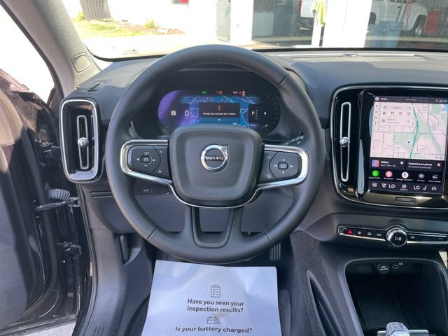 Used 2023 Volvo XC40 B5 Plus w/ Protection Package Premier AWD/4WD image 14