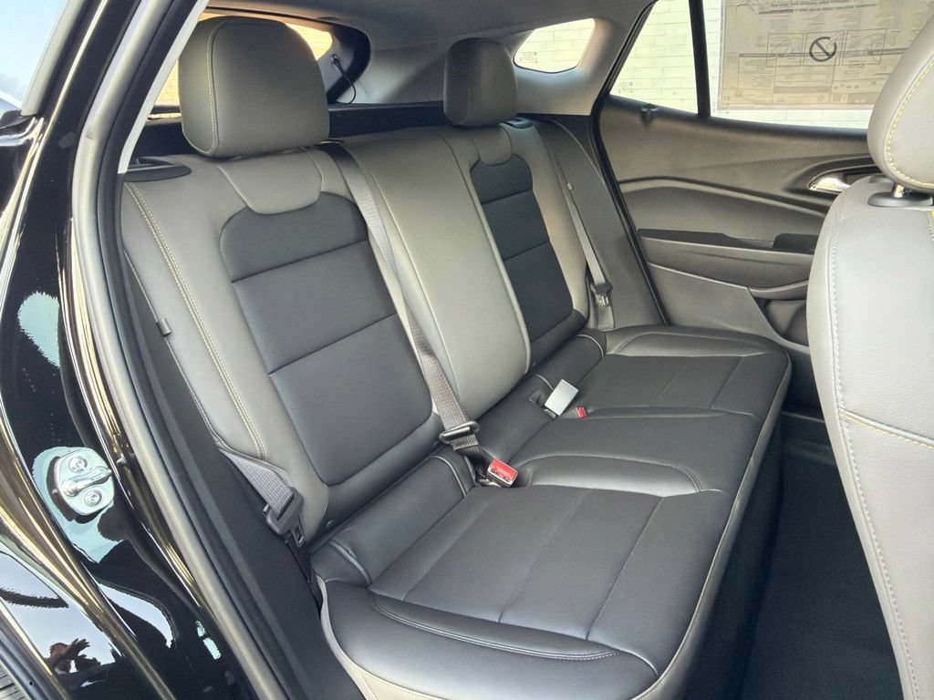 New 2026 Chevrolet Trax ACTIV w/ Driver Confidence Package FWD image 11