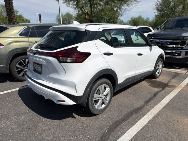 Used 2024 Nissan Kicks S FWD image 3