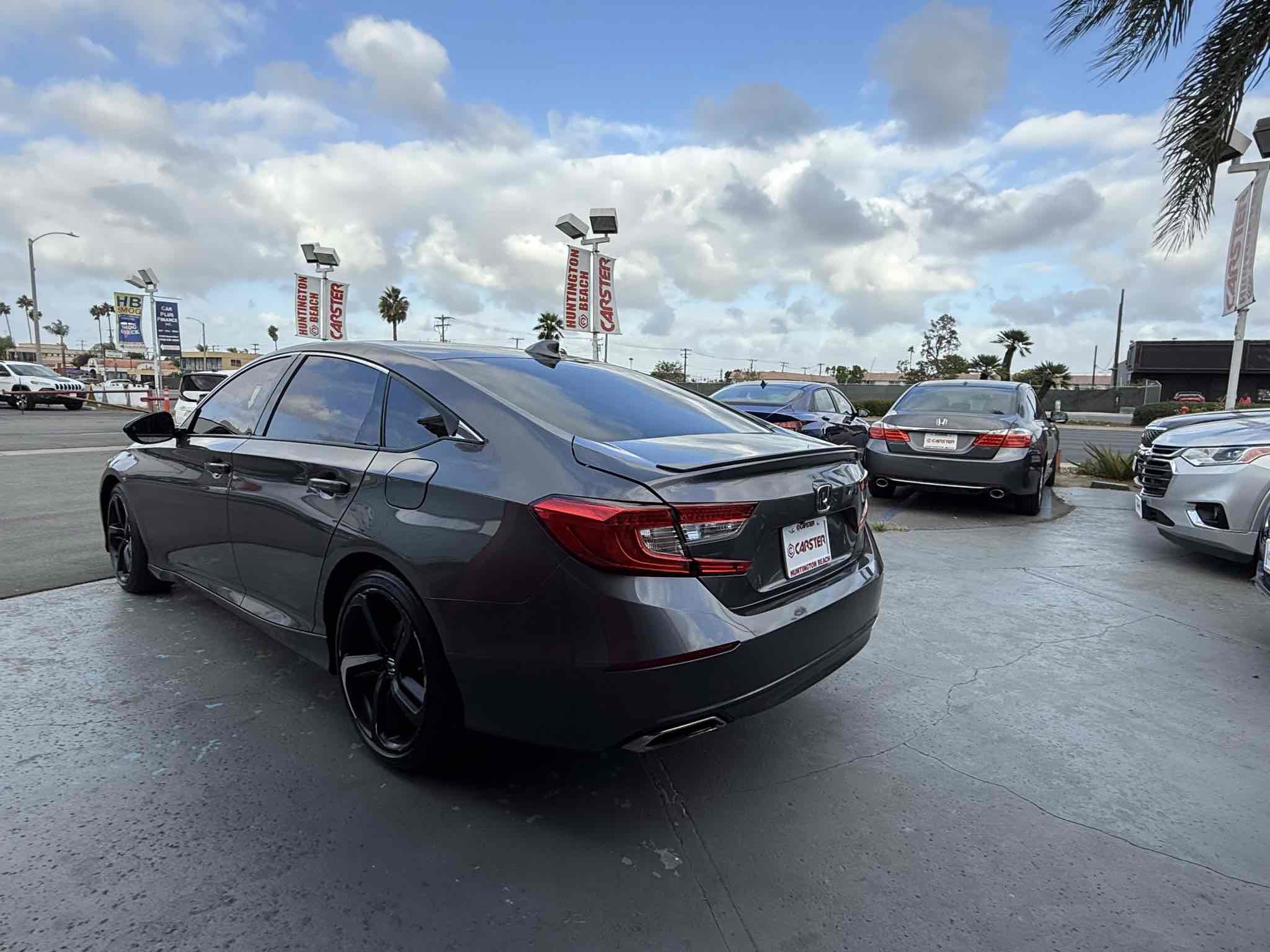 Used 2018 Honda Accord Sport image 19