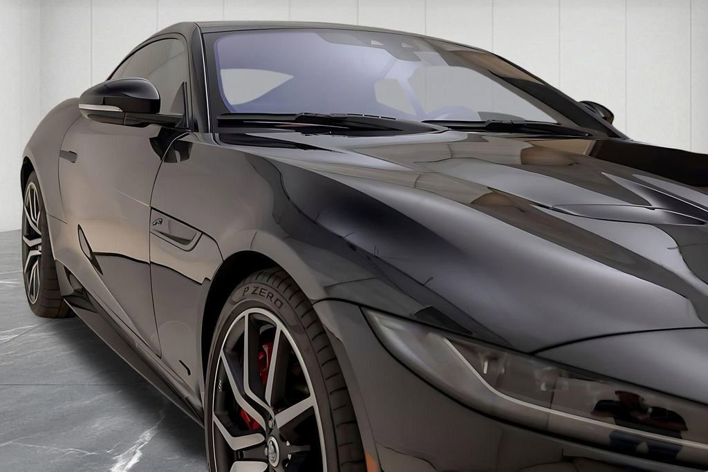 Used 2024 Jaguar F-TYPE R AWD/4WD image 12