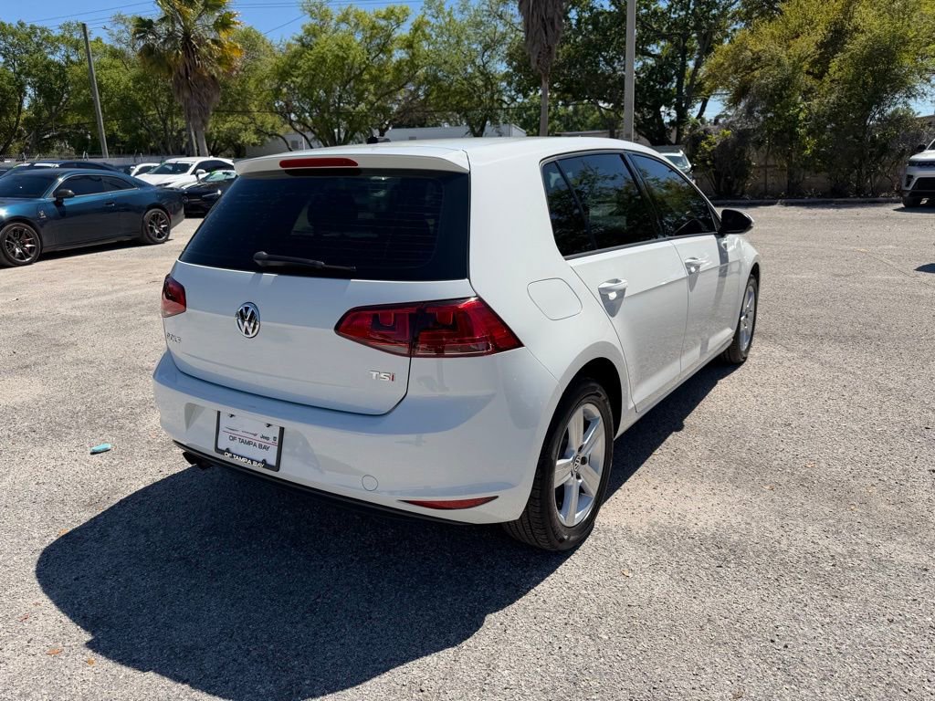 Used 2017 Volkswagen Golf S image 6