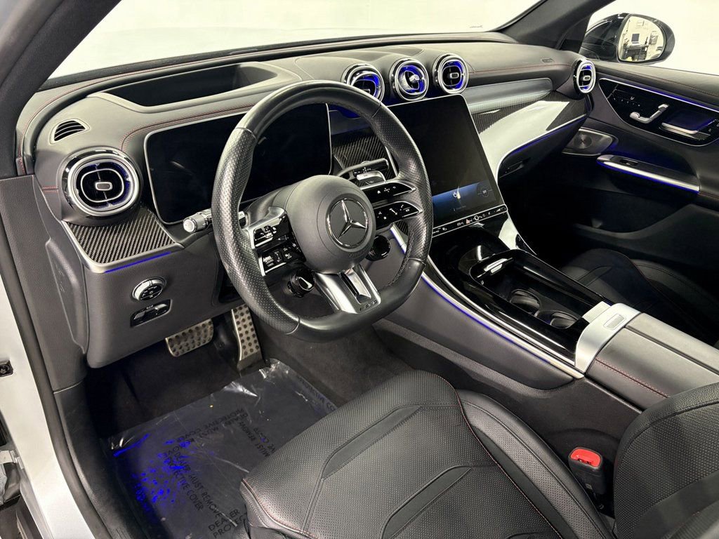 Used 2024 Mercedes-Benz GLC 43 AMG 4MATIC w/ Driver Assistance Package image 10