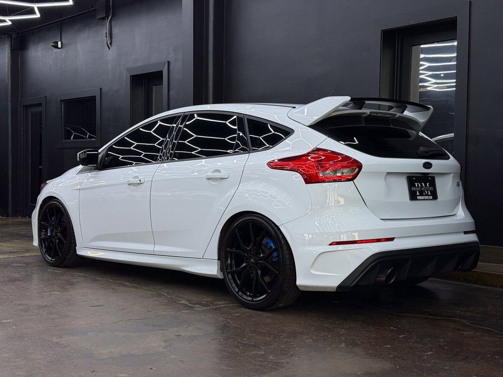 Used 2017 Ford Focus RS image 7