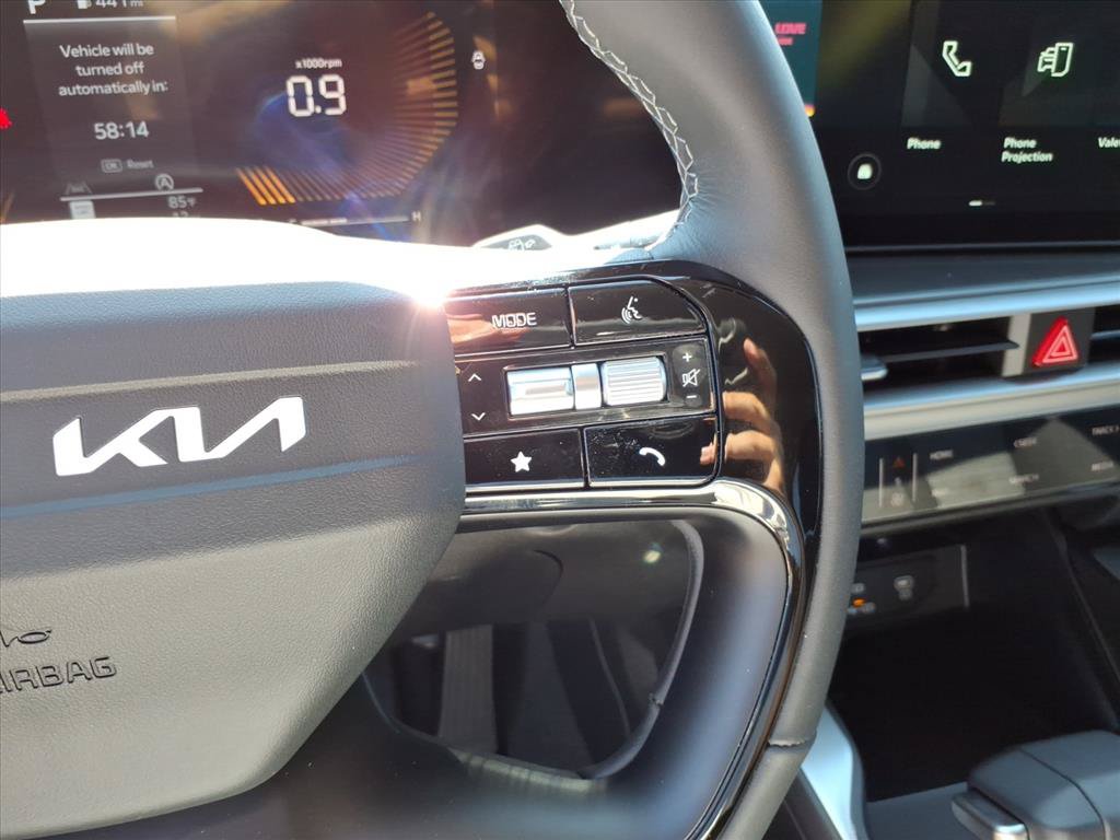 New 2026 Kia Sorento LX FWD image 21